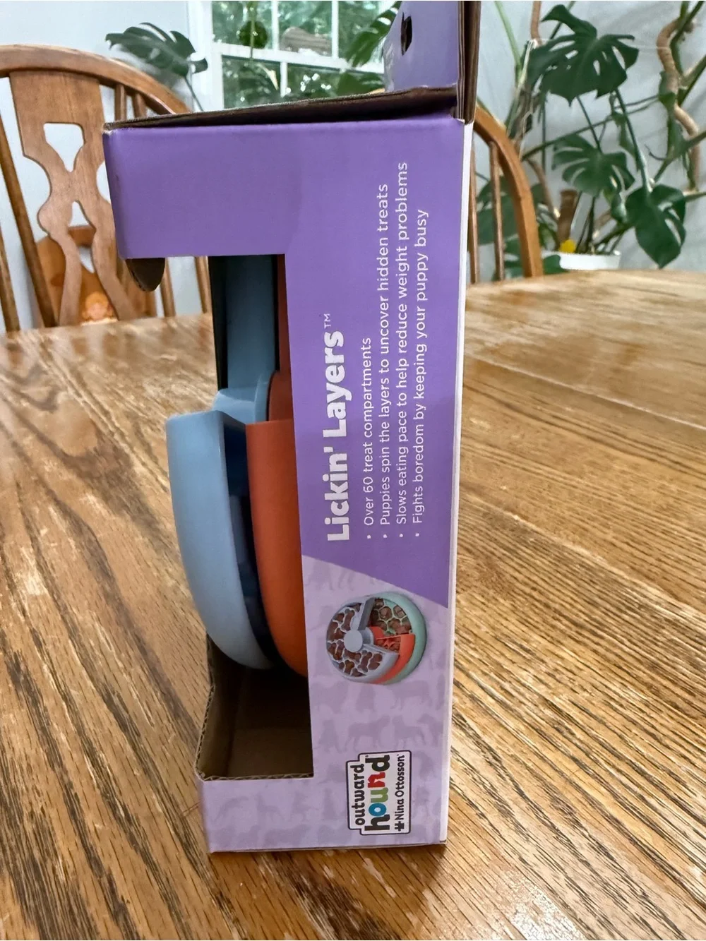 Outward Hound Lickin' Layers Treat Spinner - Blue, Teal & Coral